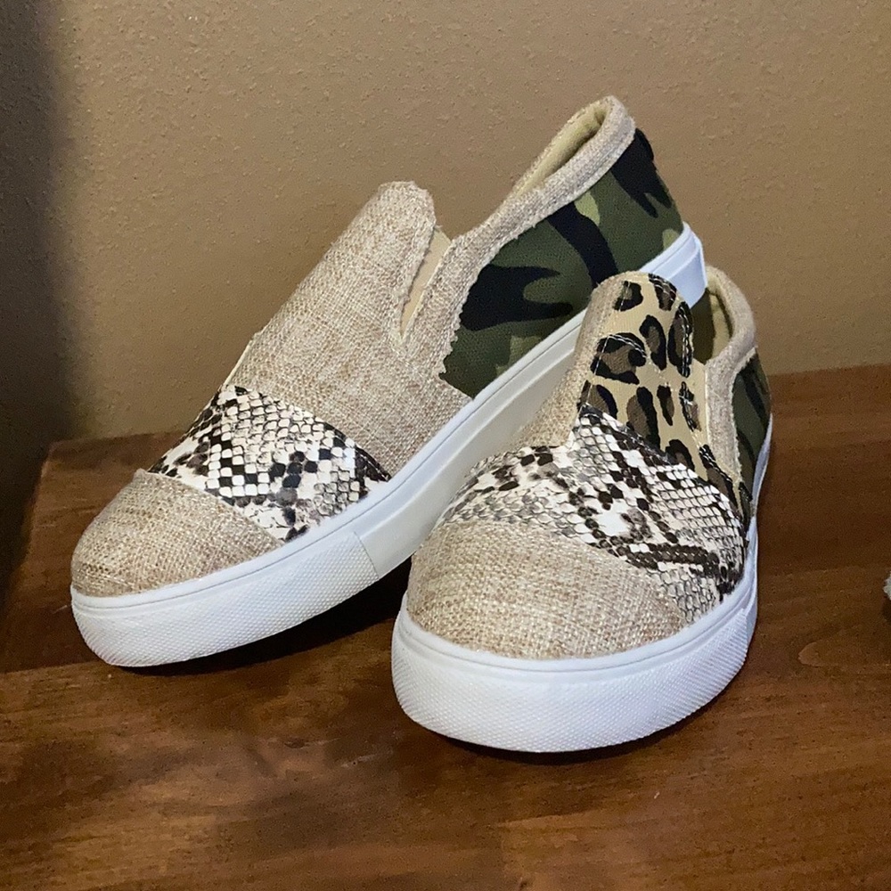 Multi-print canvas sneakers
